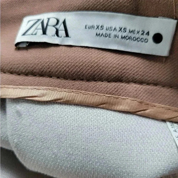 Zara midi pleat detail pink skirt - Picture 14 of 14